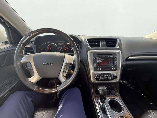 Photo of 2015 White Diamond Tricoat GMC Acadia