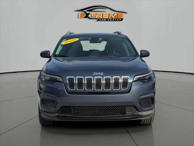 Photo of 2020 Slate Blue Pearlcoat Jeep Cherokee