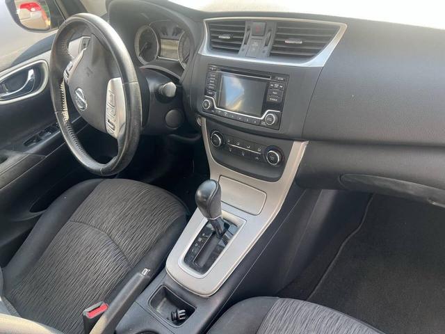 Photo of 2015 Super Black Nissan Sentra