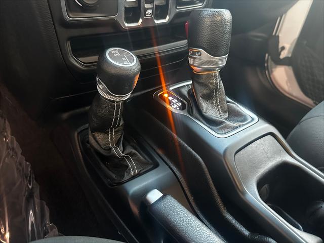 Photo of 2021 Bright White Clearcoat Jeep Wrangler Unlimited