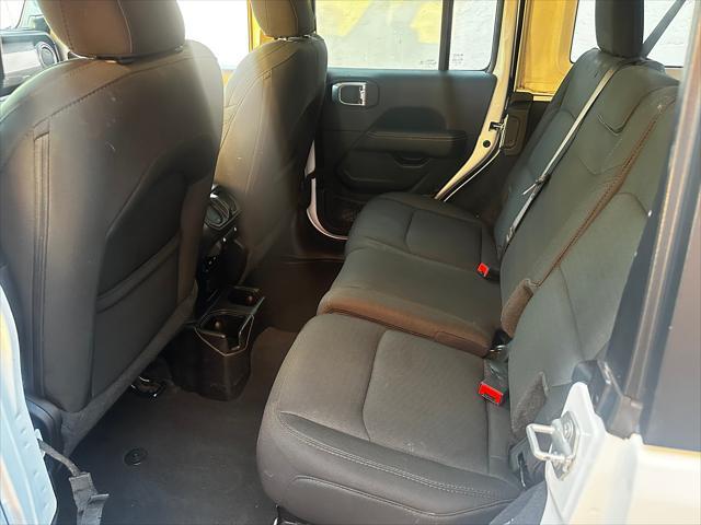 Photo of 2021 Bright White Clearcoat Jeep Wrangler Unlimited