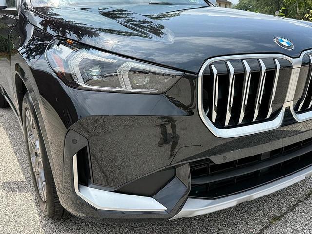 Photo of 2024 Black Sapphire Metallic - 475 BMW X1