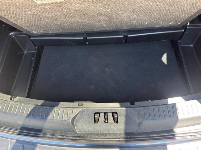 Photo of 2020 Blue Ford Explorer