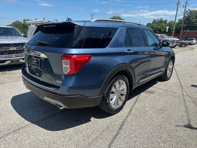 Photo of 2020 Blue Ford Explorer