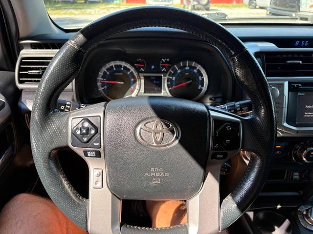 Photo of 2016 Classic Silver Metallic Toyota 4Runner