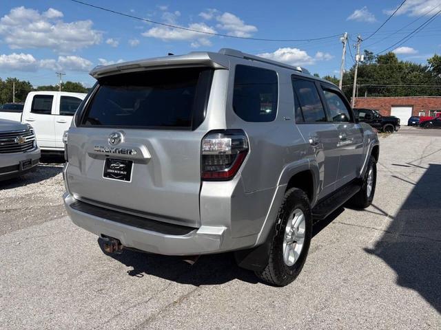 Photo of 2016 Classic Silver Metallic Toyota 4Runner