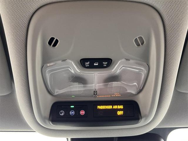 Photo of 2024 Sterling Gray Metallic Chevrolet Trailblazer