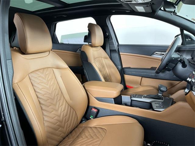Photo of 2026 Gray Metallic Kia Sportage