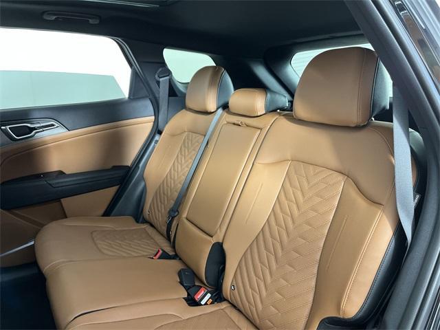 Photo of 2026 Gray Metallic Kia Sportage