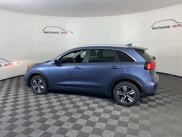 Photo of 2022 Horizon Blue Kia Niro