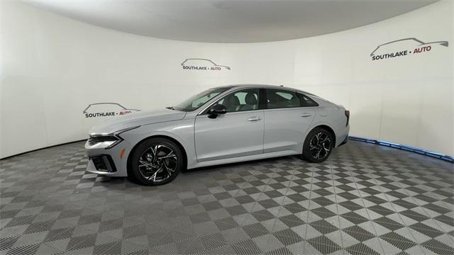 Photo of 2025 Wolf Gray Kia K5