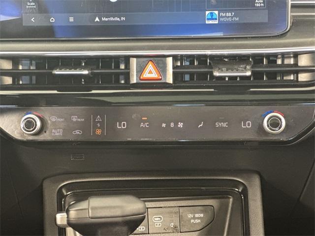 Photo of 2025 Wolf Gray Kia K5