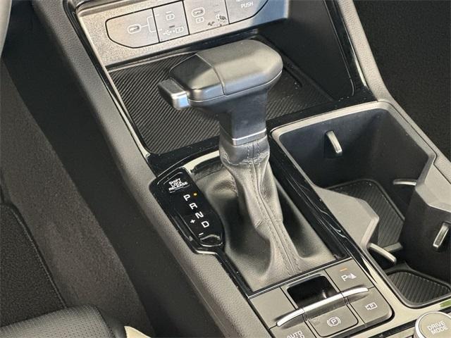 Photo of 2025 Wolf Gray Kia K5
