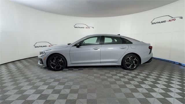 Photo of 2025 Wolf Gray Kia K5