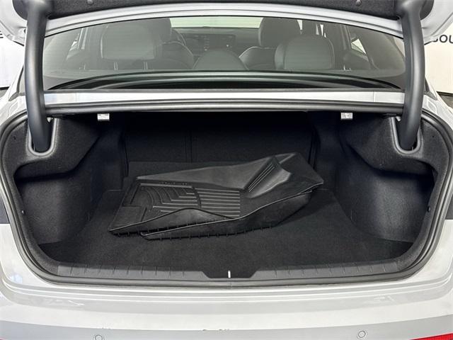 Photo of 2025 Wolf Gray Kia K5
