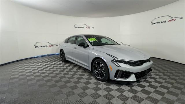 Photo of 2025 Wolf Gray Kia K5