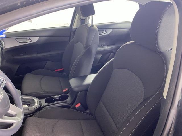 Photo of 2022 Gravity Gray Kia Forte