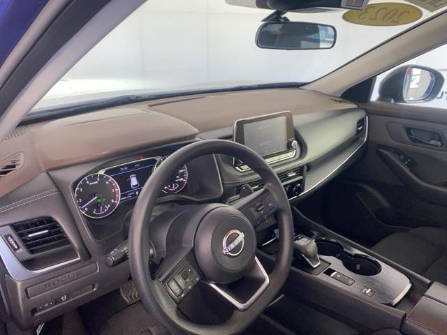 Photo of 2023 Caspian Blue Nissan Rogue