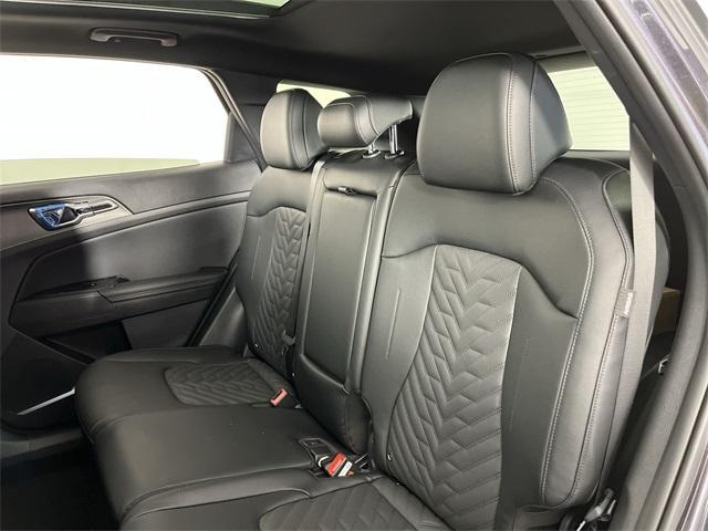 Photo of 2026 Gray Metallic Kia Sportage