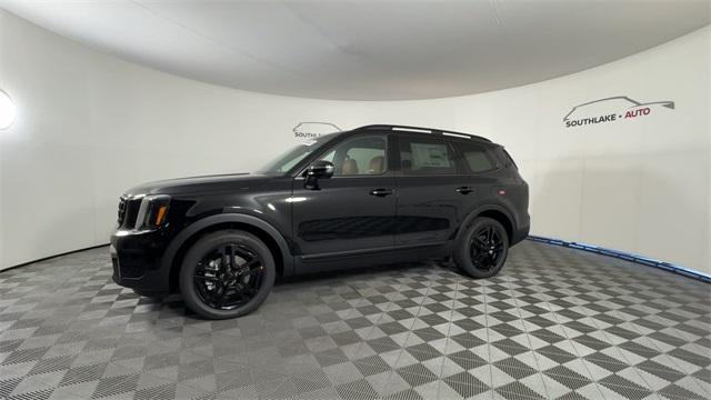 Photo of 2025 Ebony Black Kia Telluride