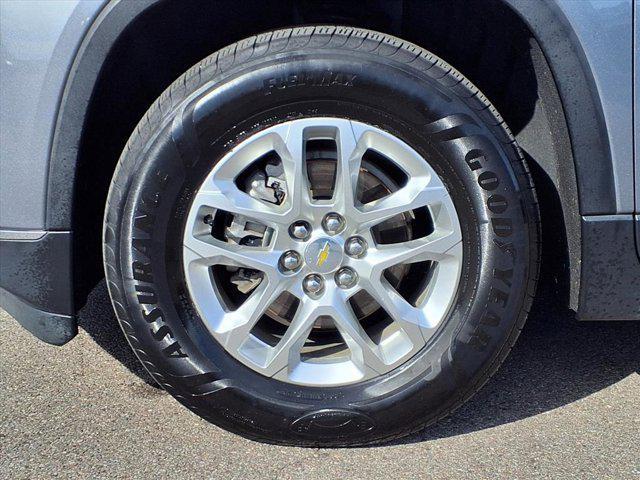 Photo of 2020 Satin Steel Metallic Chevrolet Traverse