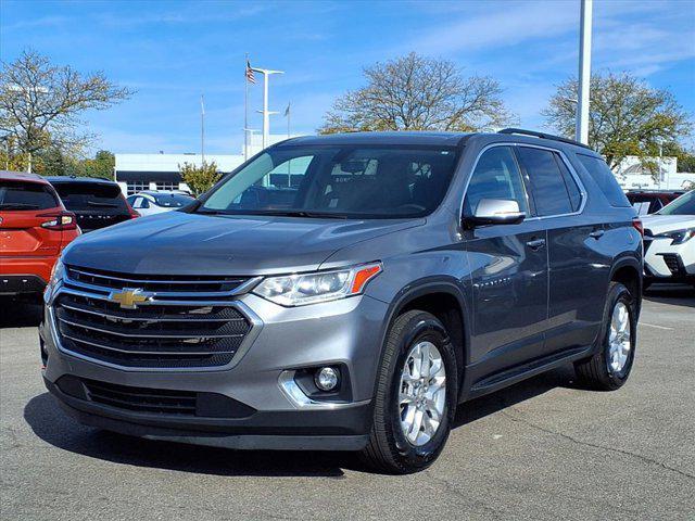 Photo of 2020 Satin Steel Metallic Chevrolet Traverse