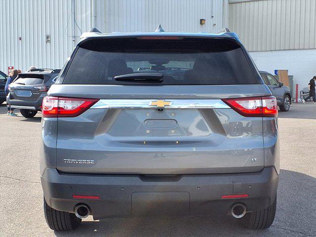 Photo of 2020 Satin Steel Metallic Chevrolet Traverse