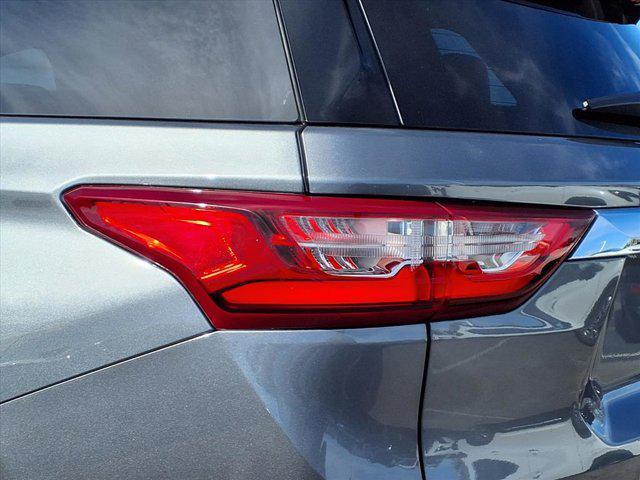 Photo of 2020 Satin Steel Metallic Chevrolet Traverse
