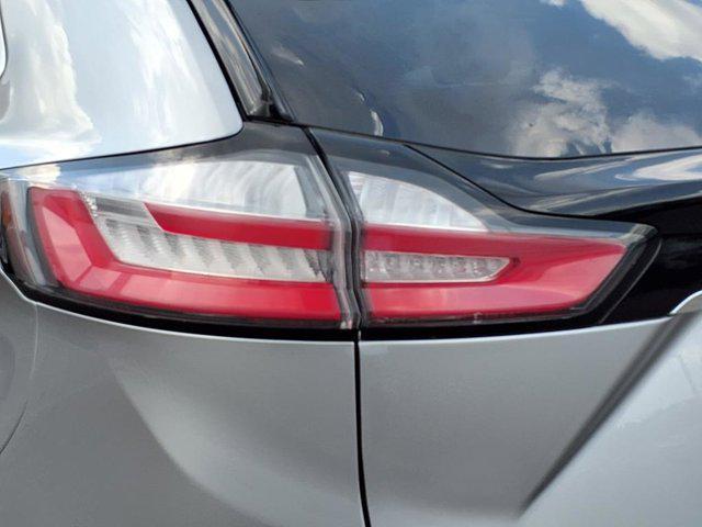 Photo of 2020 Iconic Silver Metallic Ford Edge