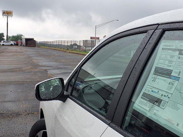 Photo of 2025 White Pearl Subaru Legacy