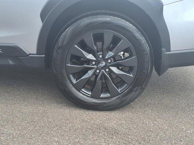 Photo of 2025 Ice Silver Metallic Subaru Outback