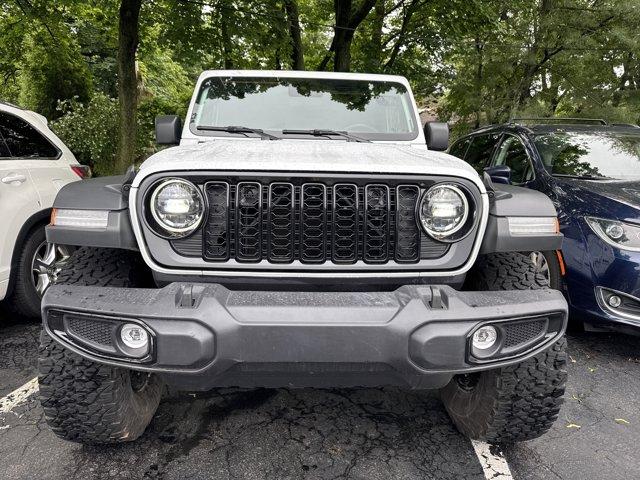 Photo of 2024 Bright White Clearcoat Jeep Wrangler