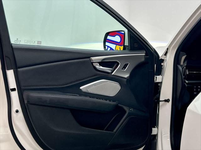 Photo of 2019 White Diamond Pearl Acura RDX