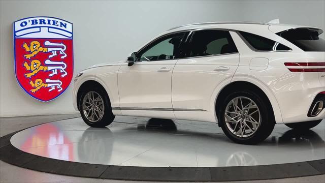 Photo of 2025 Uyuni White Genesis GV70