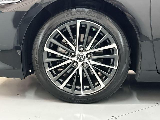 Photo of 2023 Caviar Lexus ES 350