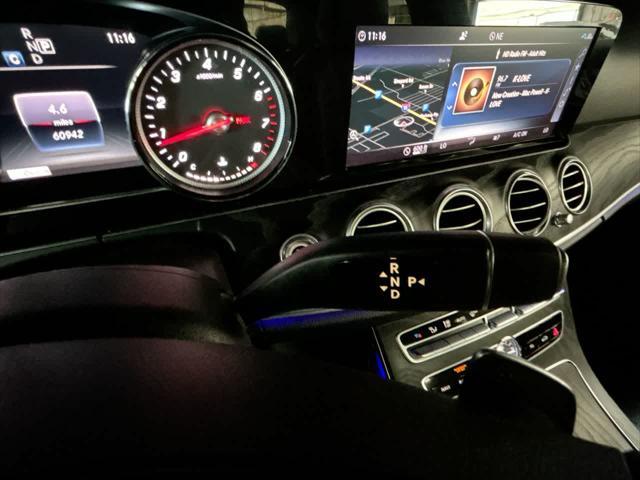 Photo of 2018 BLACK Mercedes-Benz E-Class