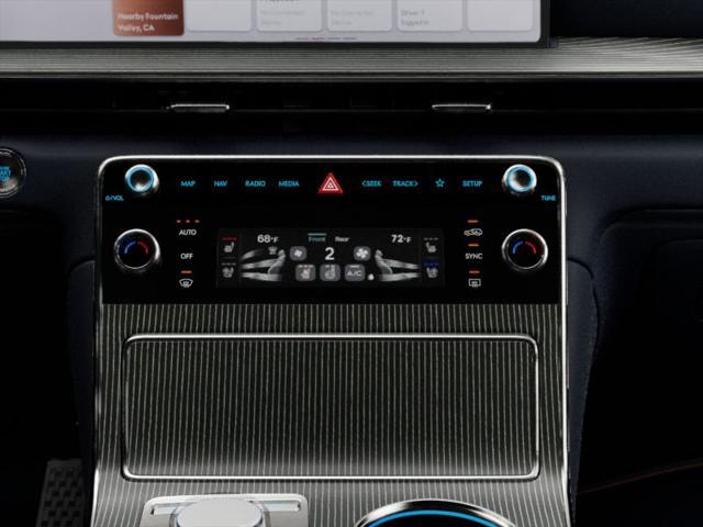 Photo of 2025 Uyuni White Genesis GV80 Coupe