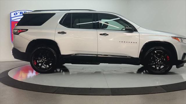 Photo of 2019 Silver Ice Metallic Chevrolet Traverse