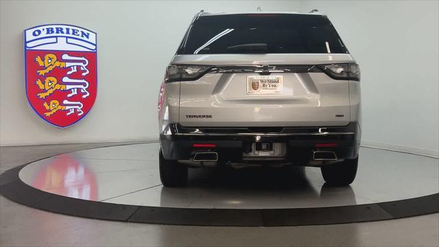 Photo of 2019 Silver Ice Metallic Chevrolet Traverse