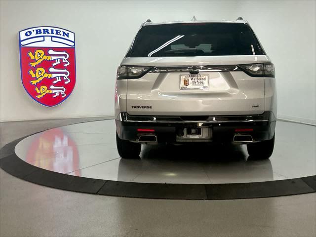Photo of 2019 Silver Ice Metallic Chevrolet Traverse
