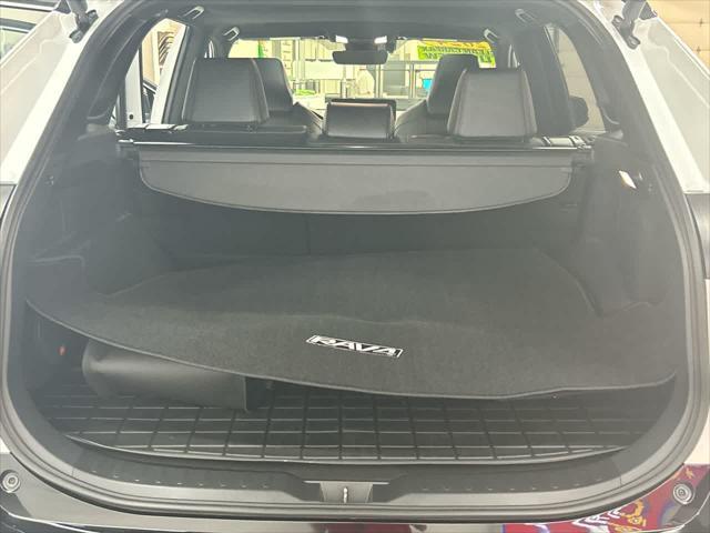 Photo of 2024 Wind Chill Pearl/Midnight Black Metallic Toyota RAV4 Prime