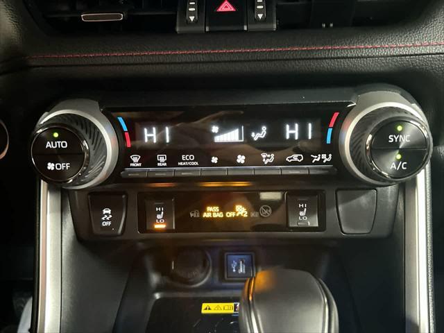 Photo of 2024 Wind Chill Pearl/Midnight Black Metallic Toyota RAV4 Prime