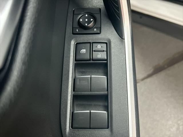 Photo of 2024 Wind Chill Pearl/Midnight Black Metallic Toyota RAV4 Prime