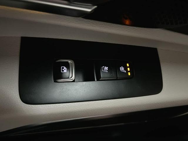 Photo of 2023 Dawning Red Kia Telluride