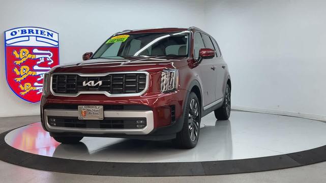 Photo of 2023 Dawning Red Kia Telluride