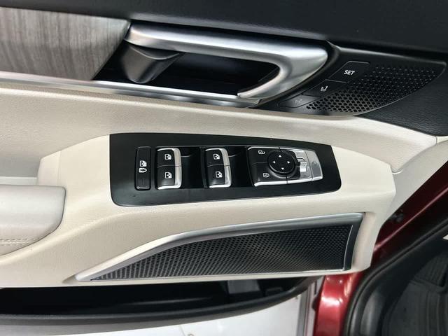 Photo of 2023 Dawning Red Kia Telluride