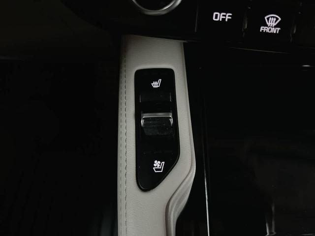 Photo of 2023 Dawning Red Kia Telluride