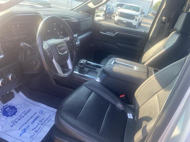 Photo of 2022 Quicksilver Metallic GMC Sierra 1500