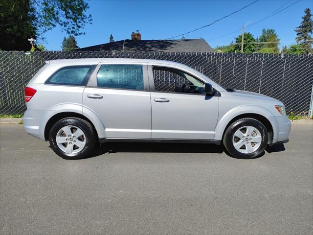 Photo of 2013 Bright Silver Metallic Clearcoat Dodge Journey