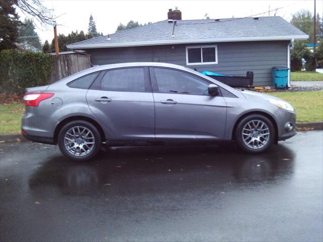 Photo of 2012 Sterling Gray Metallic Ford Focus